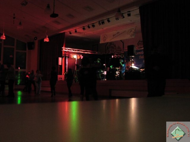 ue30_2010_61
